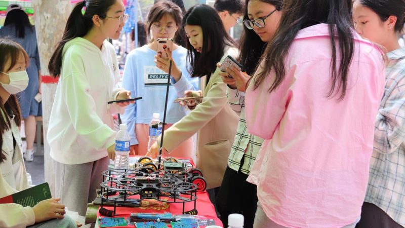大数据分析方法优缺点对比：深度学习与传统的差异解析
